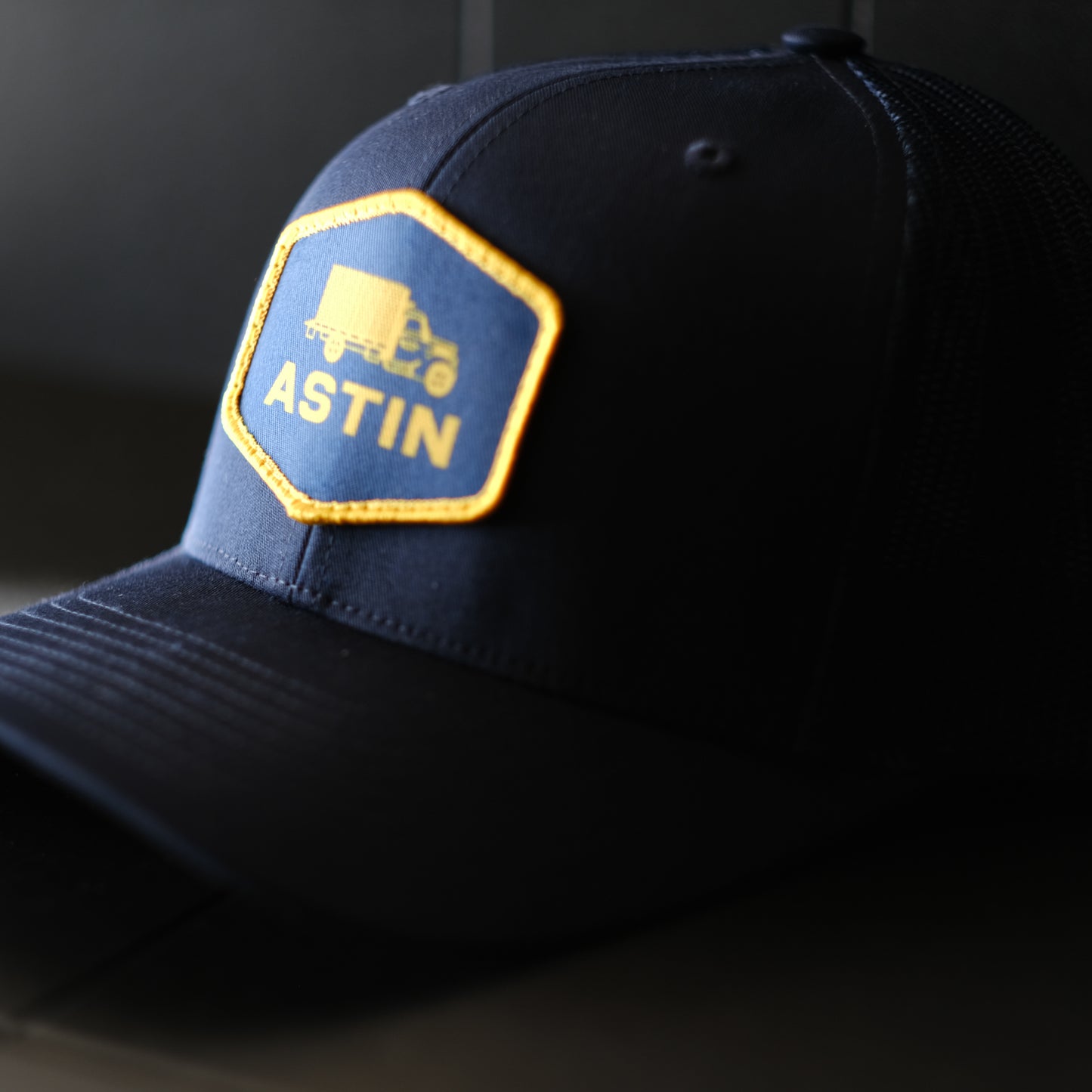 The RETRO Rich Blue