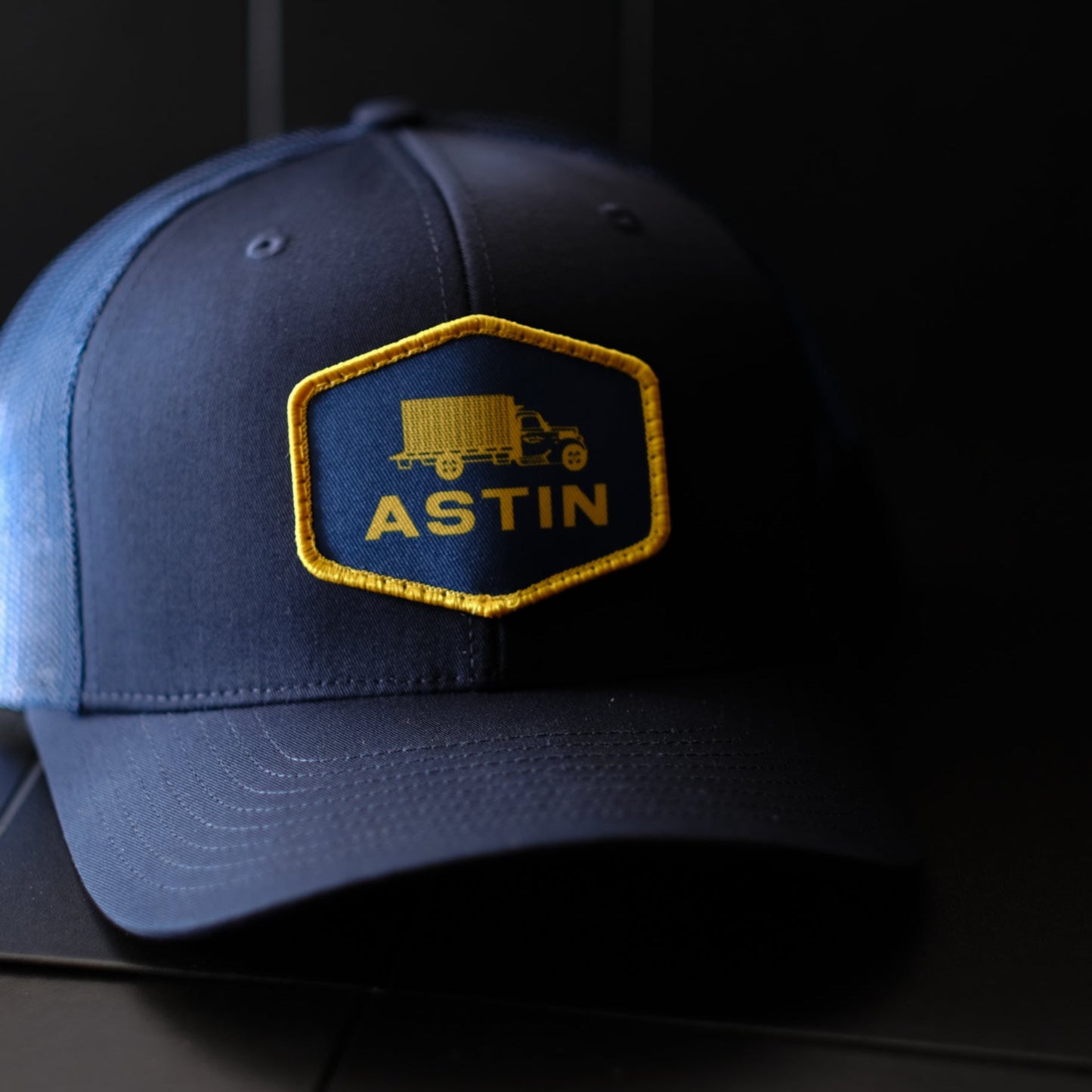 The RETRO Rich Blue